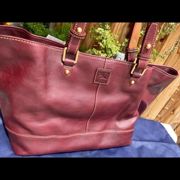 New Purse - Picture 3 of 6